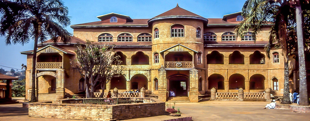 Le Palais du sultan de Foumban au Cameroun